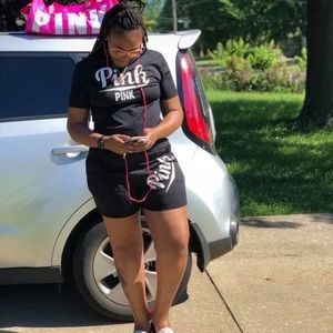 Pink out fits sizes S to 3 XL